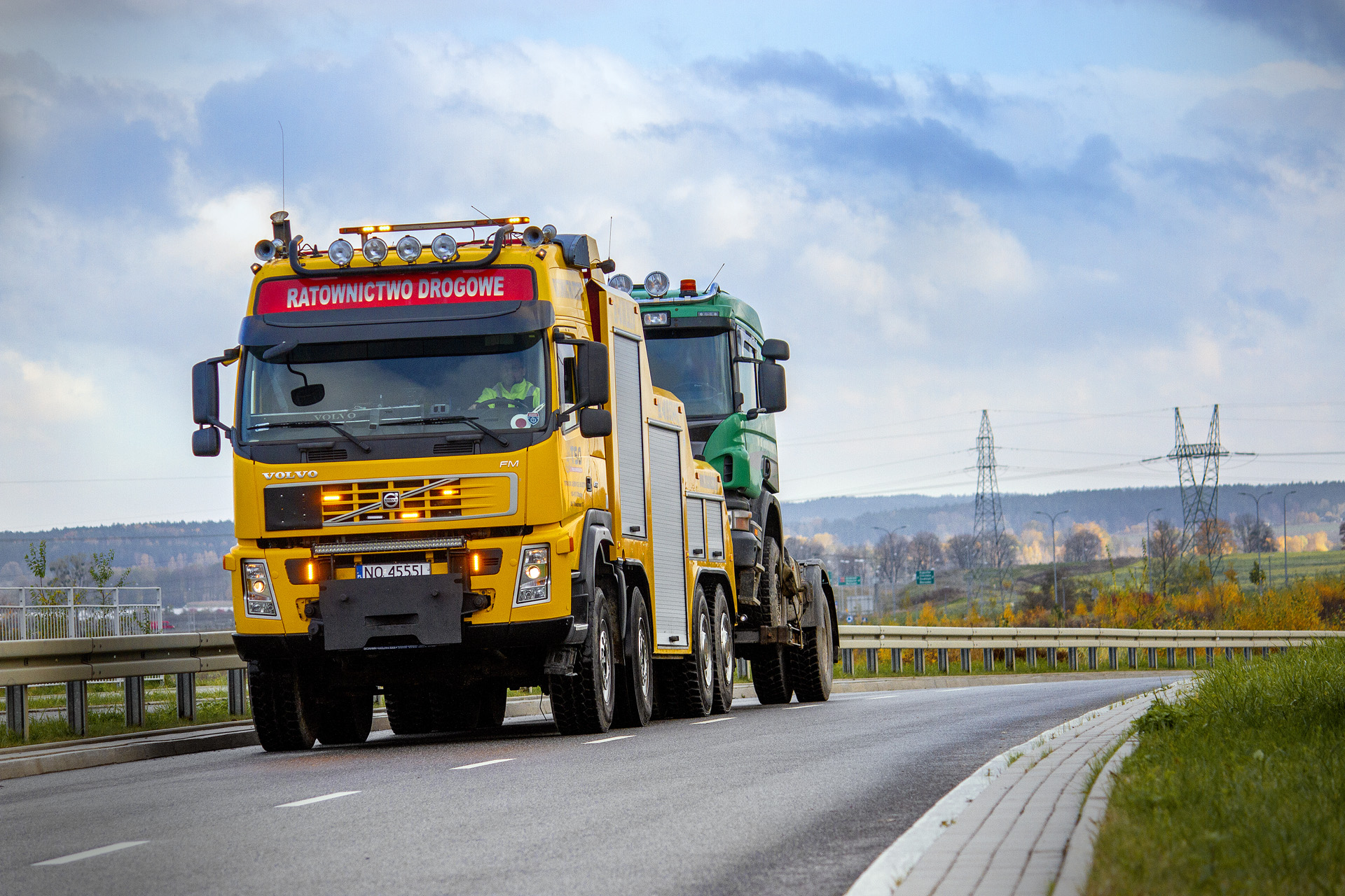 Holowanie pojazdów ciężarowych Olsztyn